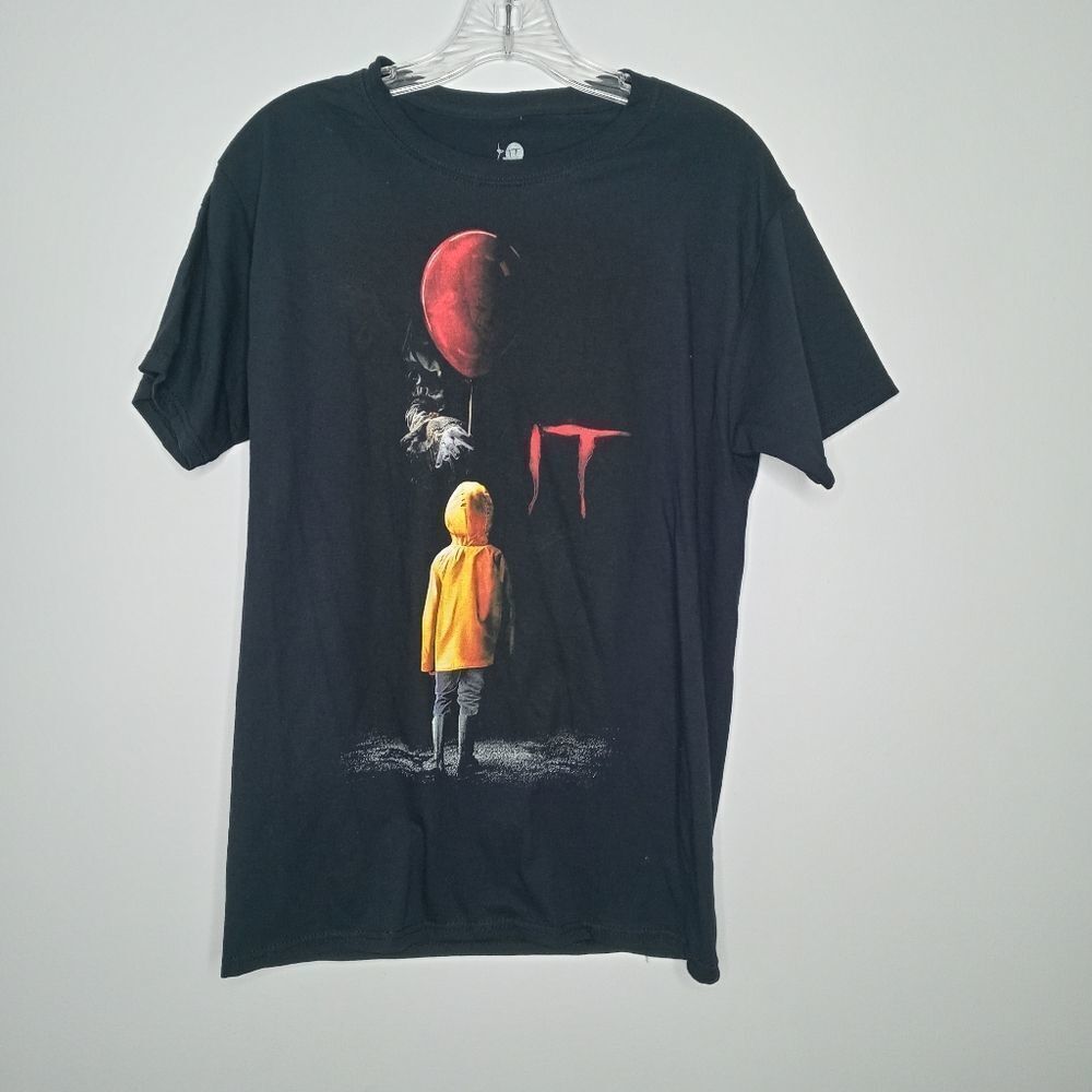 IT Movie Poster 2017 shirt size small - Picture 2 of 7